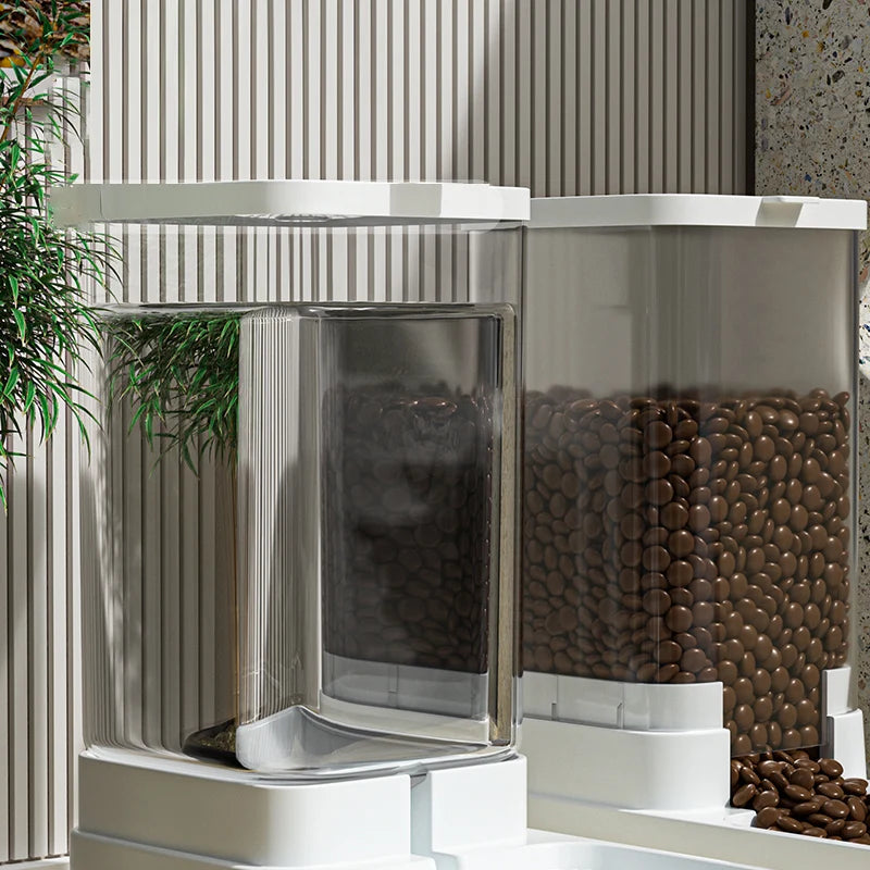 Dispensador automático de água e comida para animais de estimação